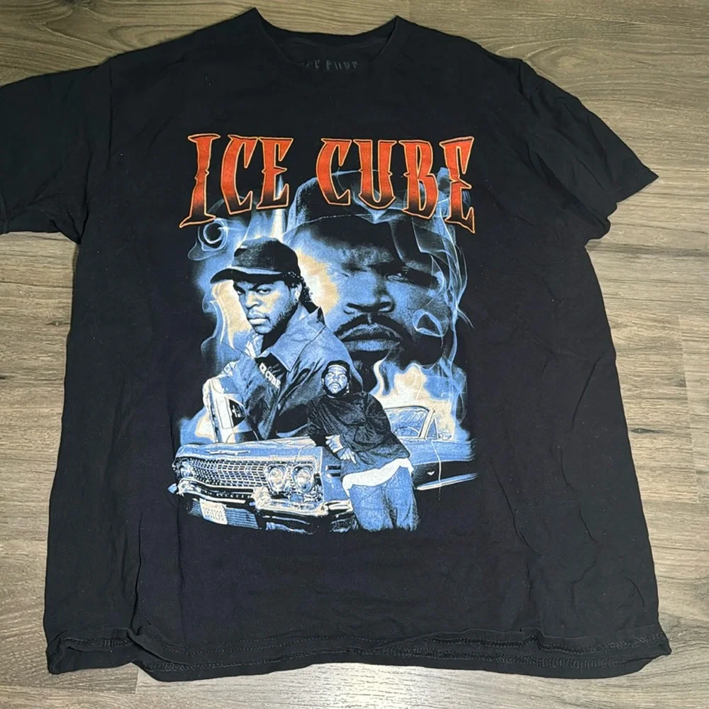 Graphic Tee - Picture 1 of 1